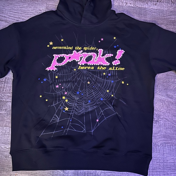 BRAND-NEW spider hoodie size M popular noir black.